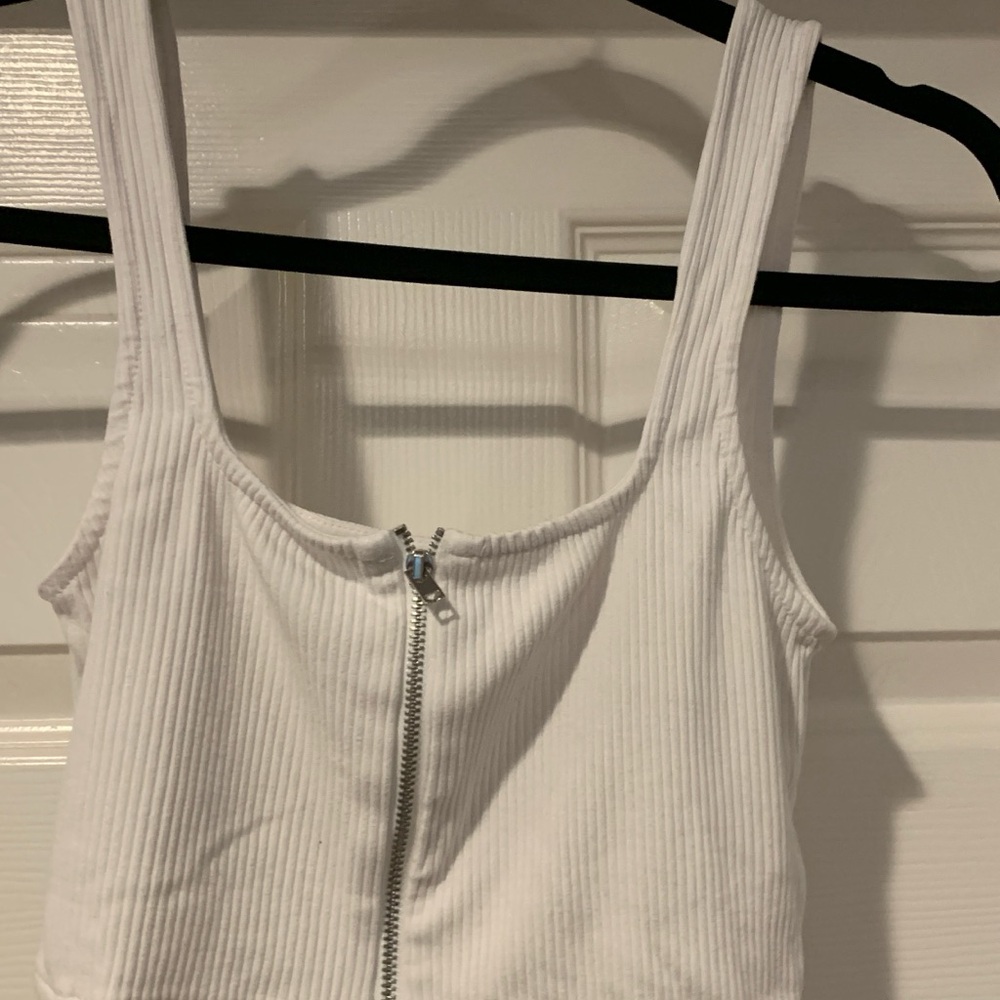 Zara White Ribbed Crop Top